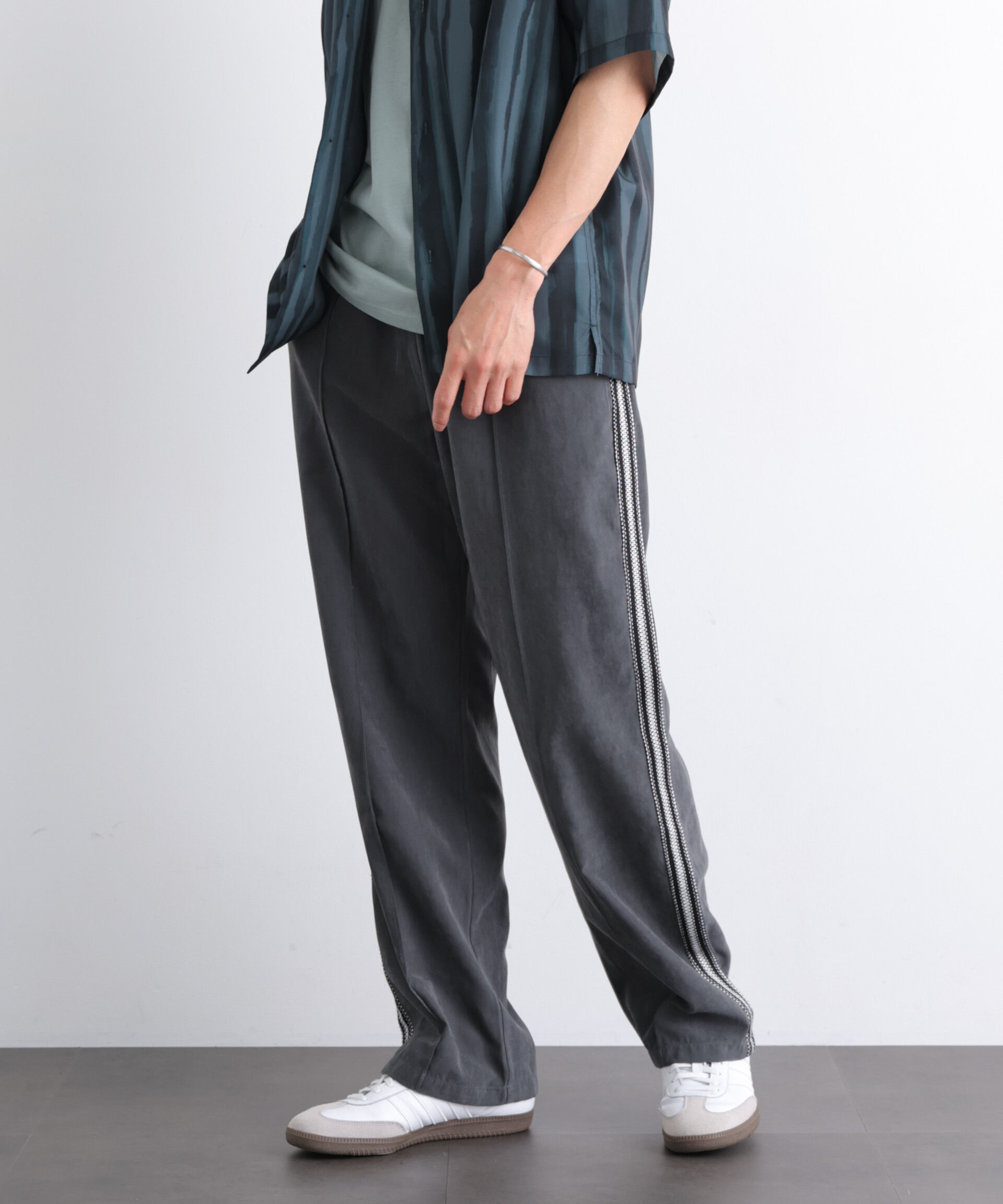 nano･universe「NORMANBROS/NORMANBROS別注 トラックパンツ」|チノ|