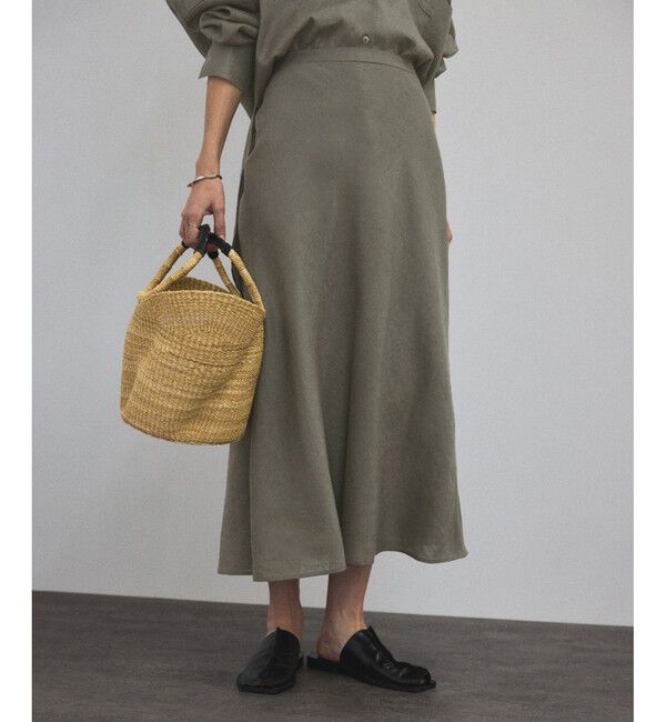 SALON adam et rope'「リネンバイヤススカート［GENTLE LINEN］」|スカート|グレー(07)