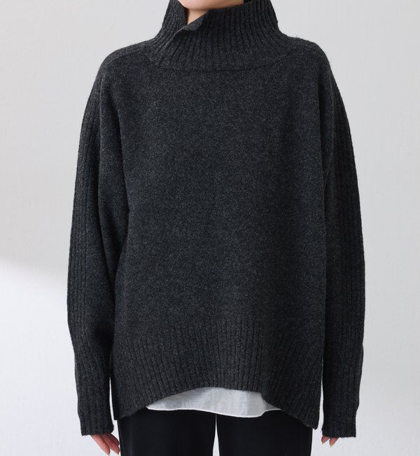  「ウール混スリットタートルニット」|ニット・セーター|