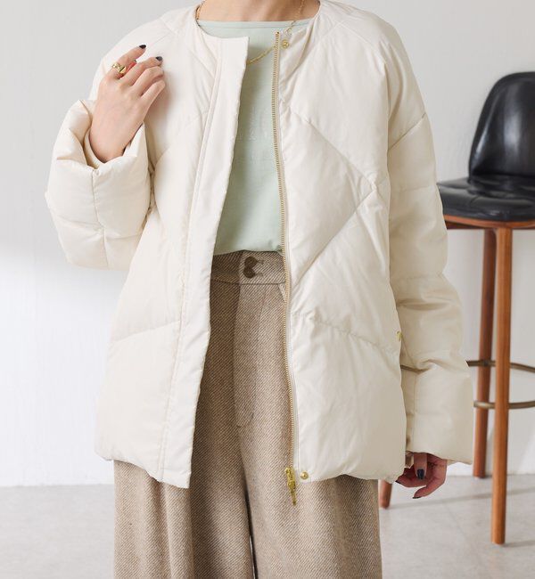  「【マット見え/軽量コート】ライトエンボスノーカラーダウン」|その他|