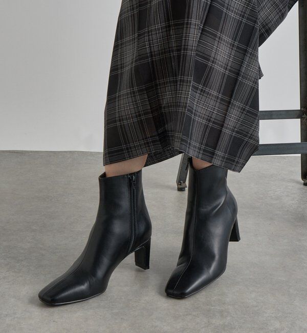  「【洗練された印象に】ヒールショートブーツ」|ショートブーツ|