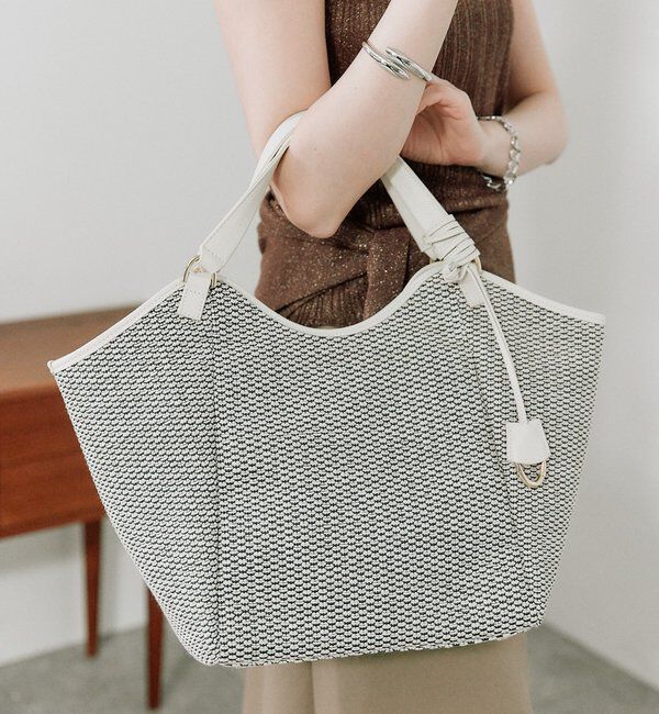  「【実用性抜群】レザーパイピングラージトート」|クラッチバッグ|アイボリー