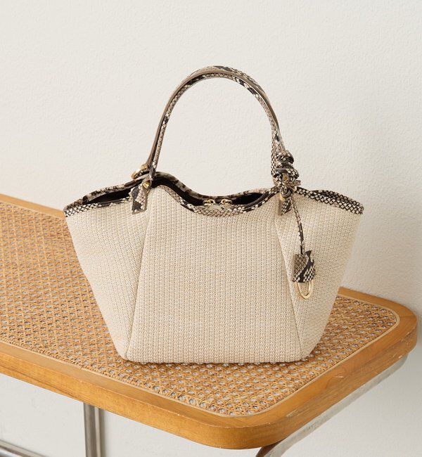  「【実用性抜群】レザーパイピングラージトート」|クラッチバッグ|