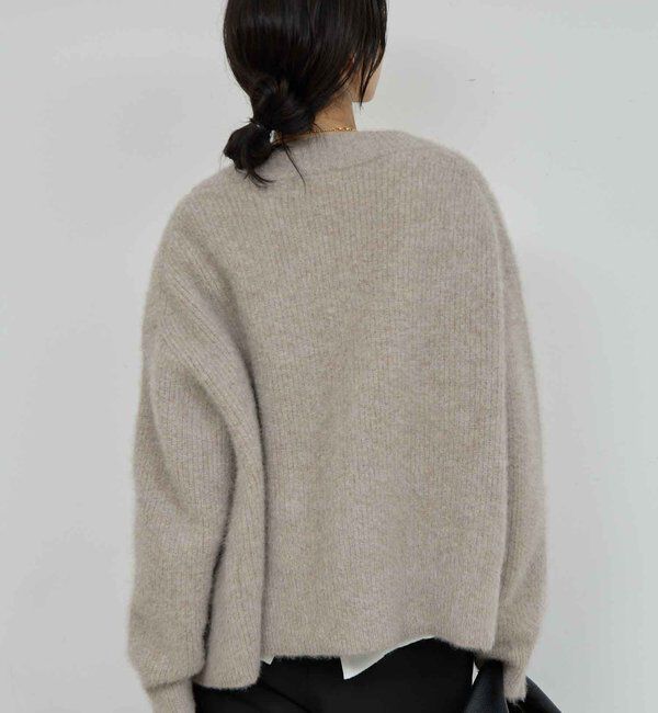  「ファーVネックカーディガン」|ニット・セーター|