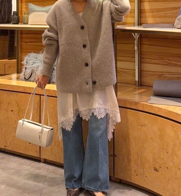  「ファーVネックカーディガン」|ニット・セーター|