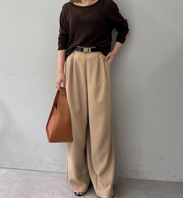  「【CHIHAYAコラボ】スウェードライクタックイージーパンツ」|チノ|