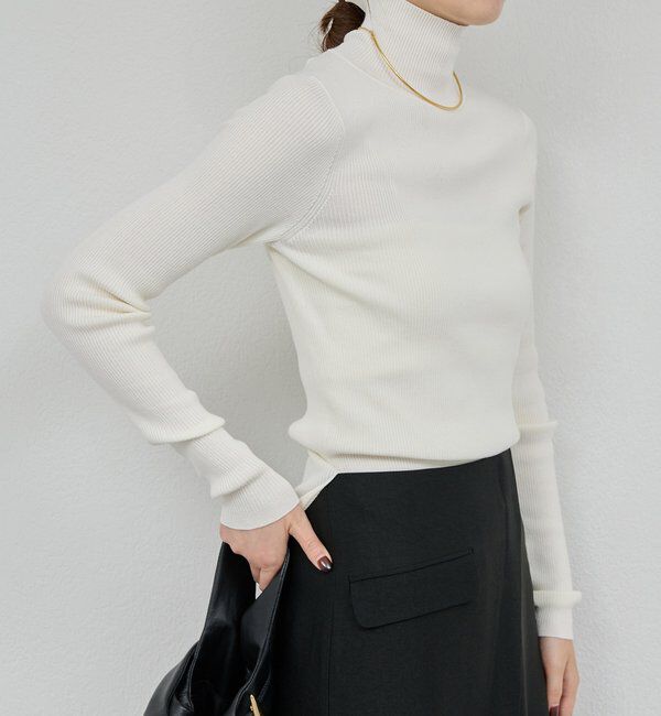  「ベーシックタートル」|ニット・セーター|オフホワイト