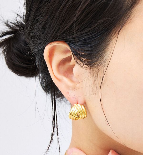 Rouge vif「【MC STUDIO/エムシースタジオ】ツイストピアス」|ピアス|ゴールド