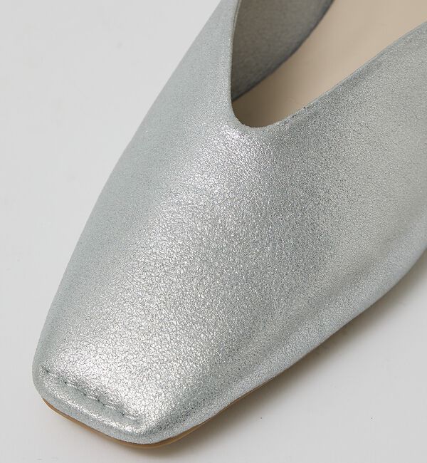 AU BANNISTER「【シープスキン/販売店舗限定】スクエアトゥVカットパンプス」|その他|