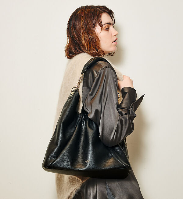 LOWELL things「Sque/ギャザーワンショルダーバッグ」|ショルダー・メッセンジャー|ブラック