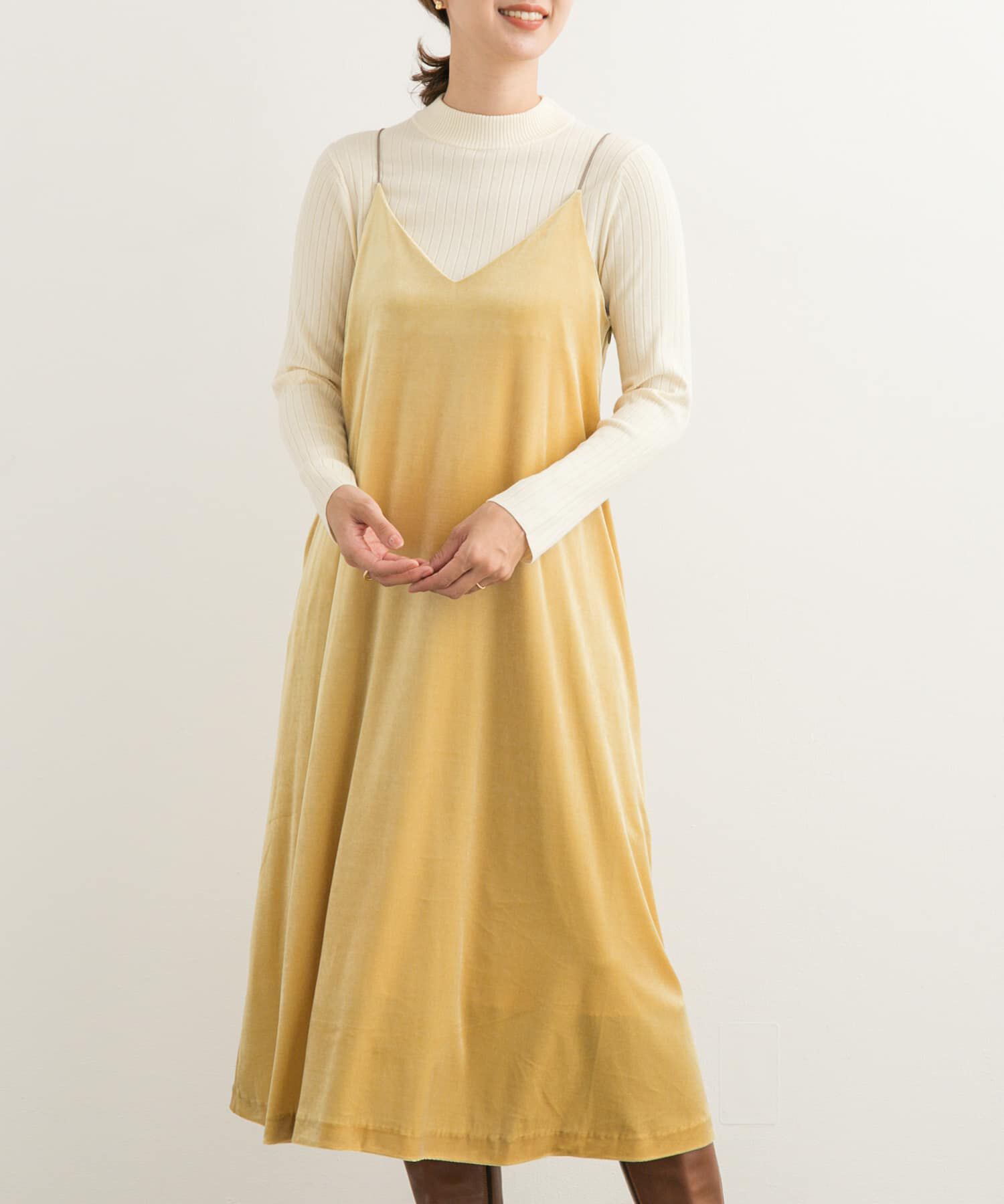 URBAN RESEARCH DOORS「Le GLAZIK　キャミソールドレス」|ワンピース|イエロー