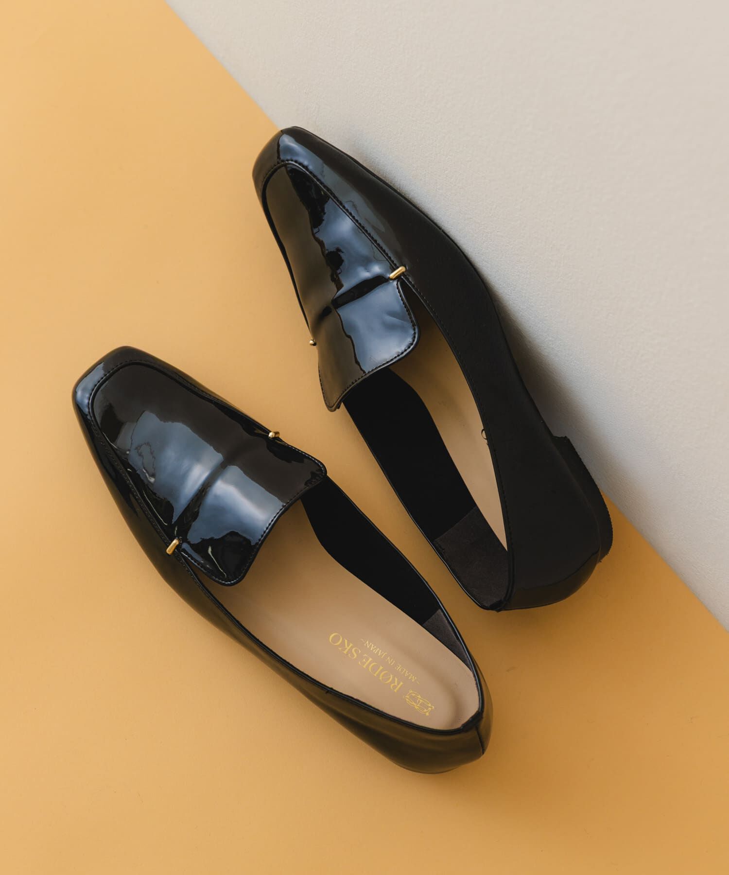 RODE SKO「『MADE IN JAPAN』スクエアトゥプチメタルローファー」|ローファー|ブラック系その他