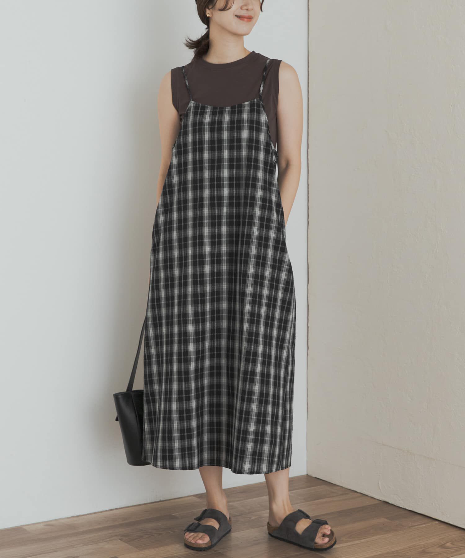 URBAN RESEARCH DOORS「チェックキャミワンピース」|ワンピース|
