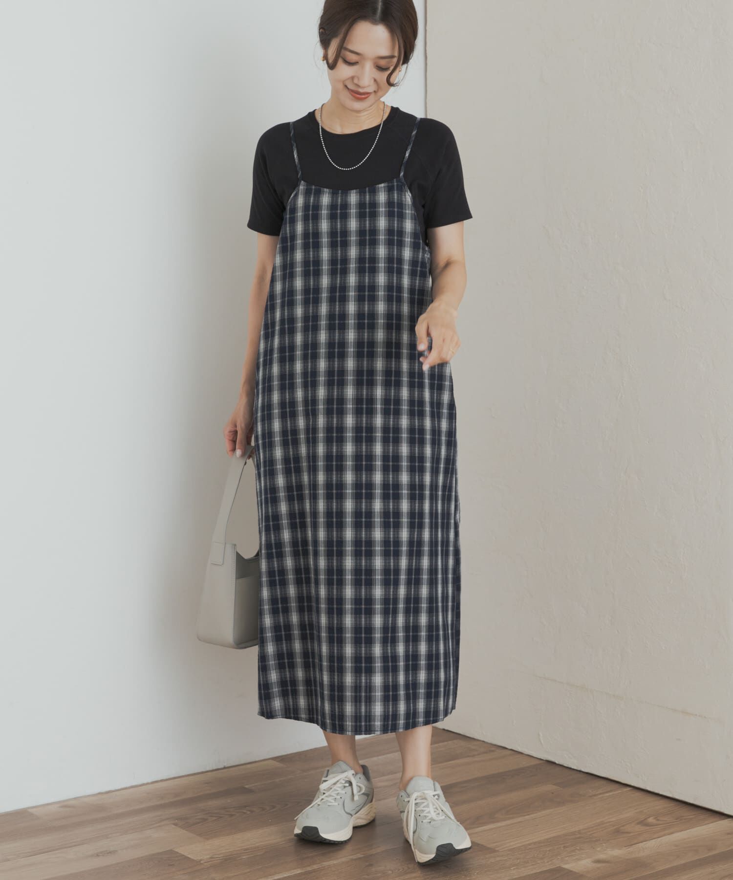 URBAN RESEARCH DOORS「チェックキャミワンピース」|ワンピース|