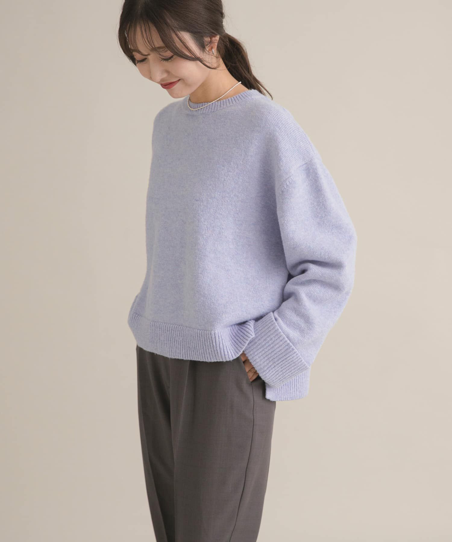 URBAN RESEARCH DOORS「『WEB/一部店舗限定』ターンバック袖ショート丈ニット」|ニット・セーター|