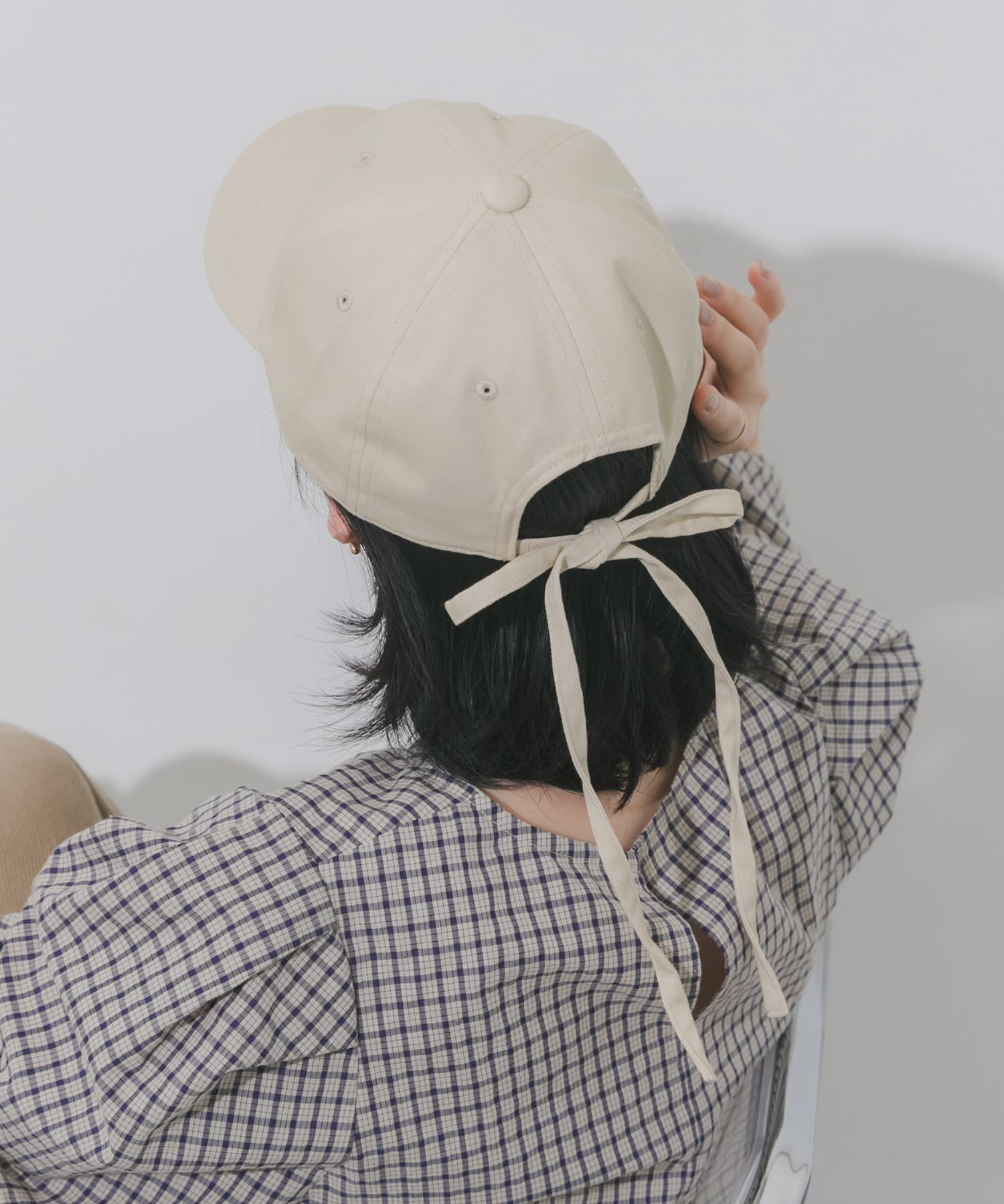 SMELLY「バックリボンキャップ」|キャップ・キャスケット|ベージュ