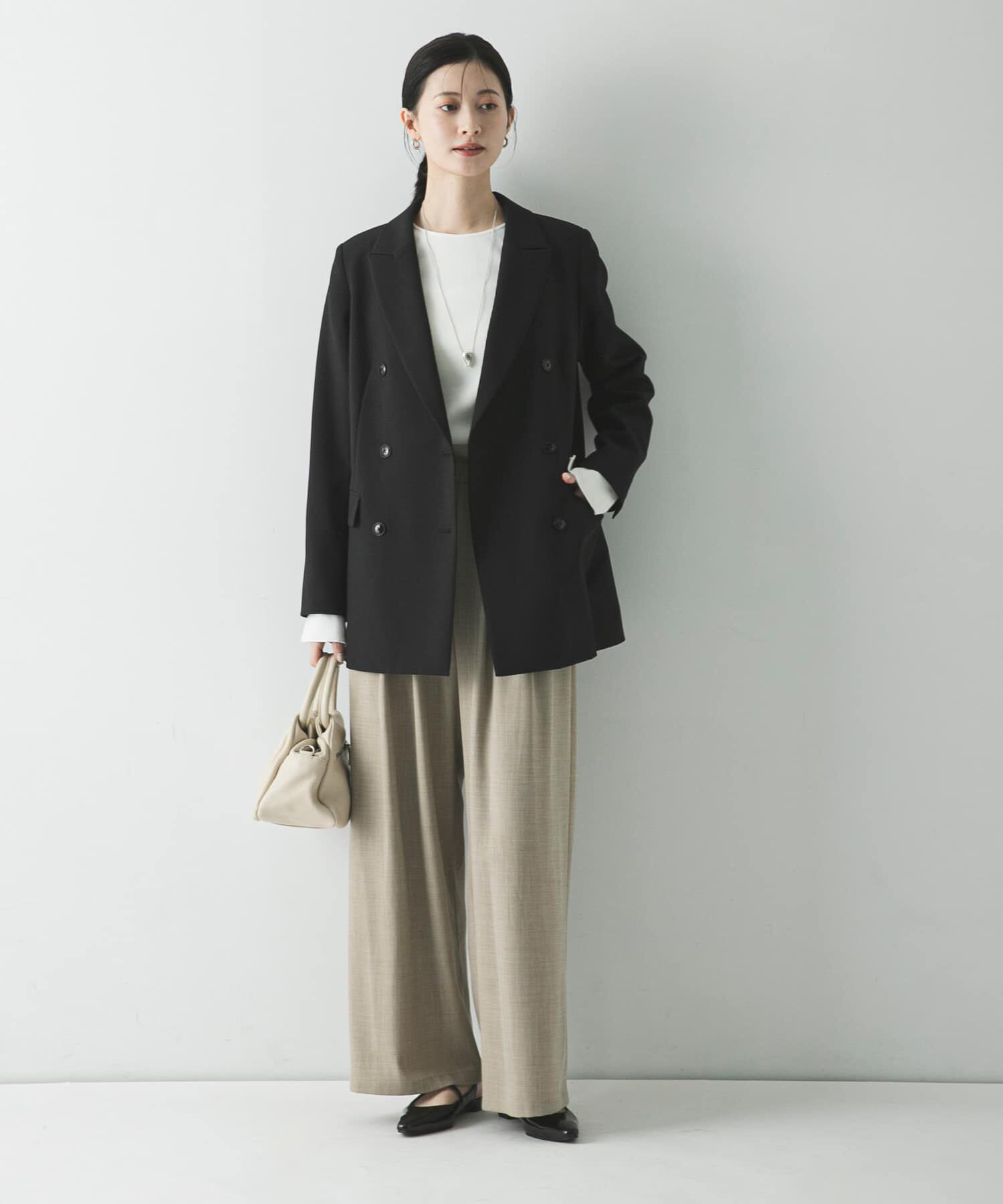 URBAN RESEARCH「『3サイズ展開』『イージーケア』タックギャザーストレートパンツ」|その他|