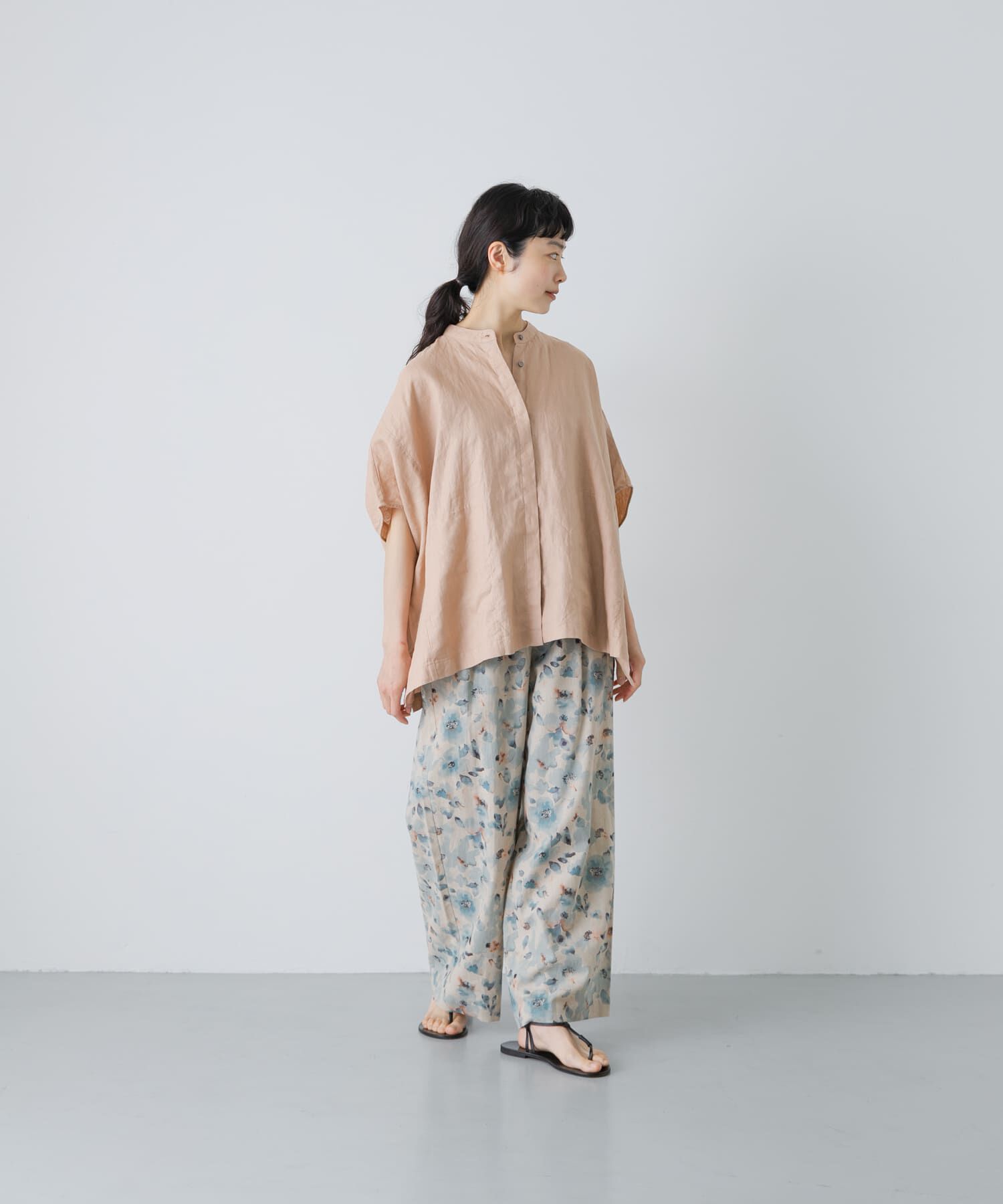 かぐれ「リネンスクエアケープシャツ」|シャツ・ブラウス|