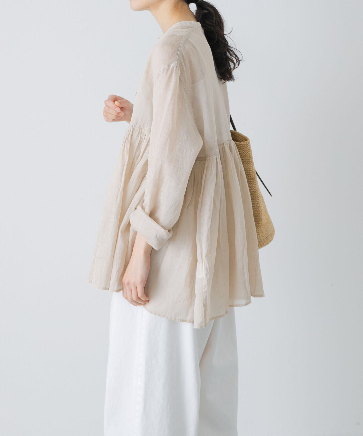 かぐれ「ラミーギャザーブラウス」|シャツ・ブラウス|ライトベージュ