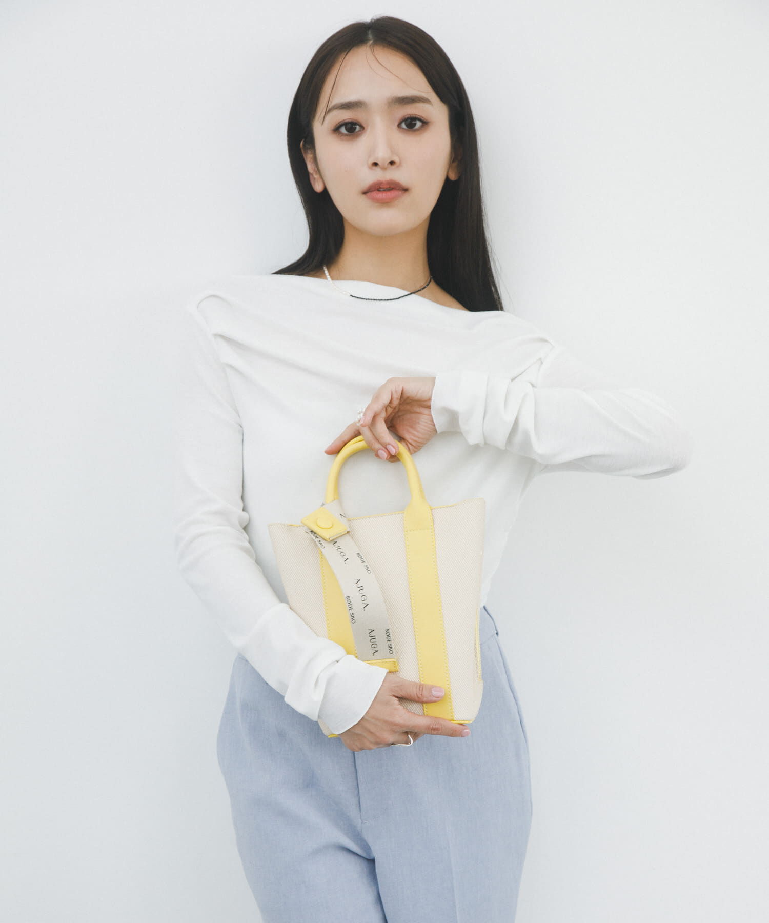 RODE SKO「『別注』AJUGA.&times;RODE SKO　ロゴリボン付ショルダーバッグ」|ショルダー・メッセンジャー|