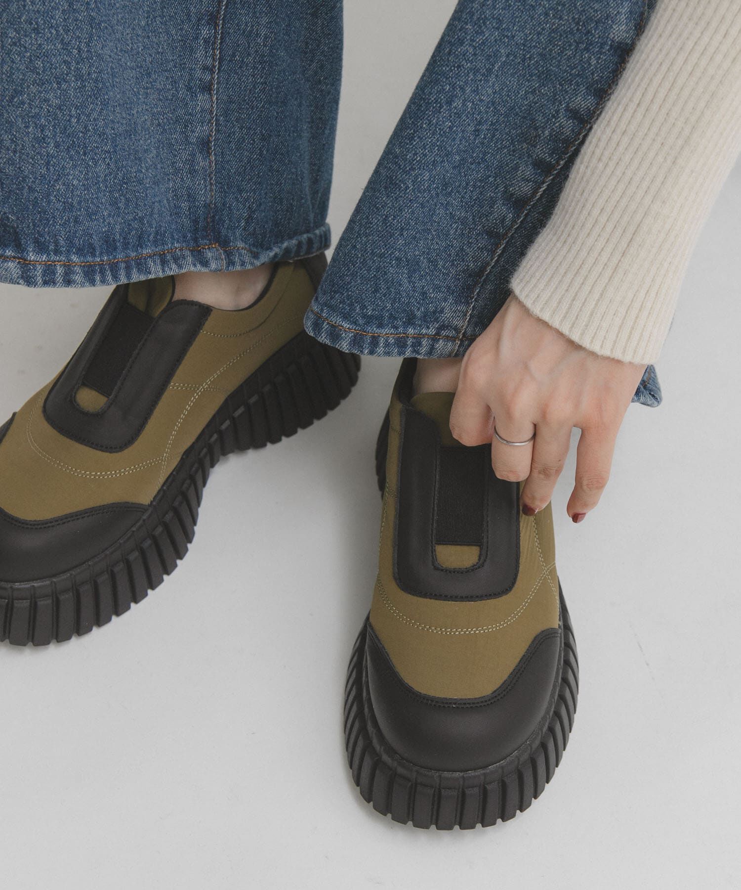  「チャンキーソールパファースリッポン」|スニーカー|