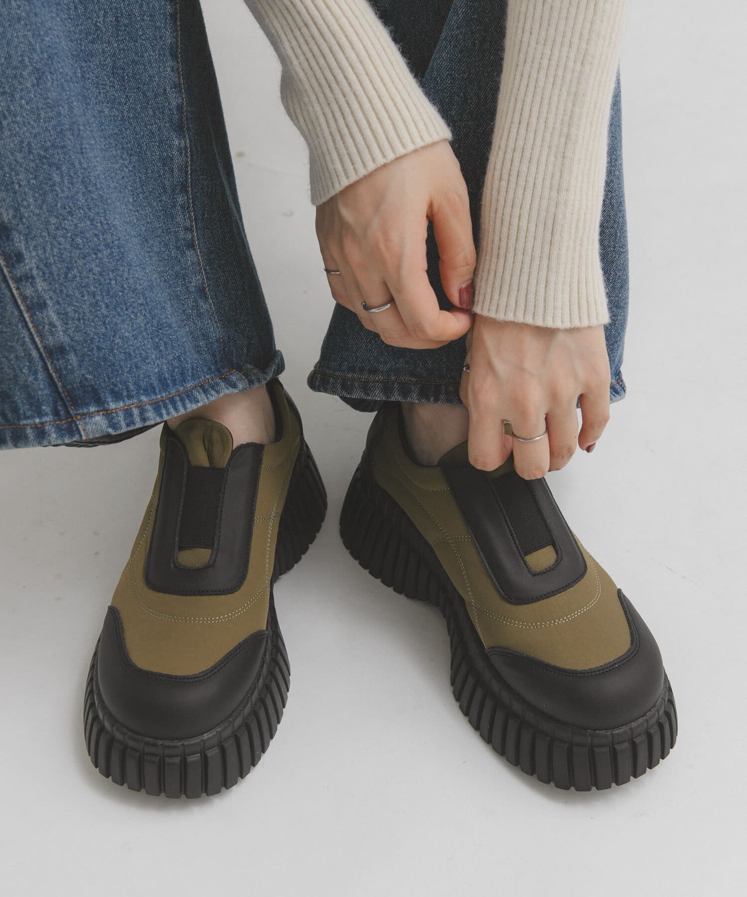  「チャンキーソールパファースリッポン」|スニーカー|