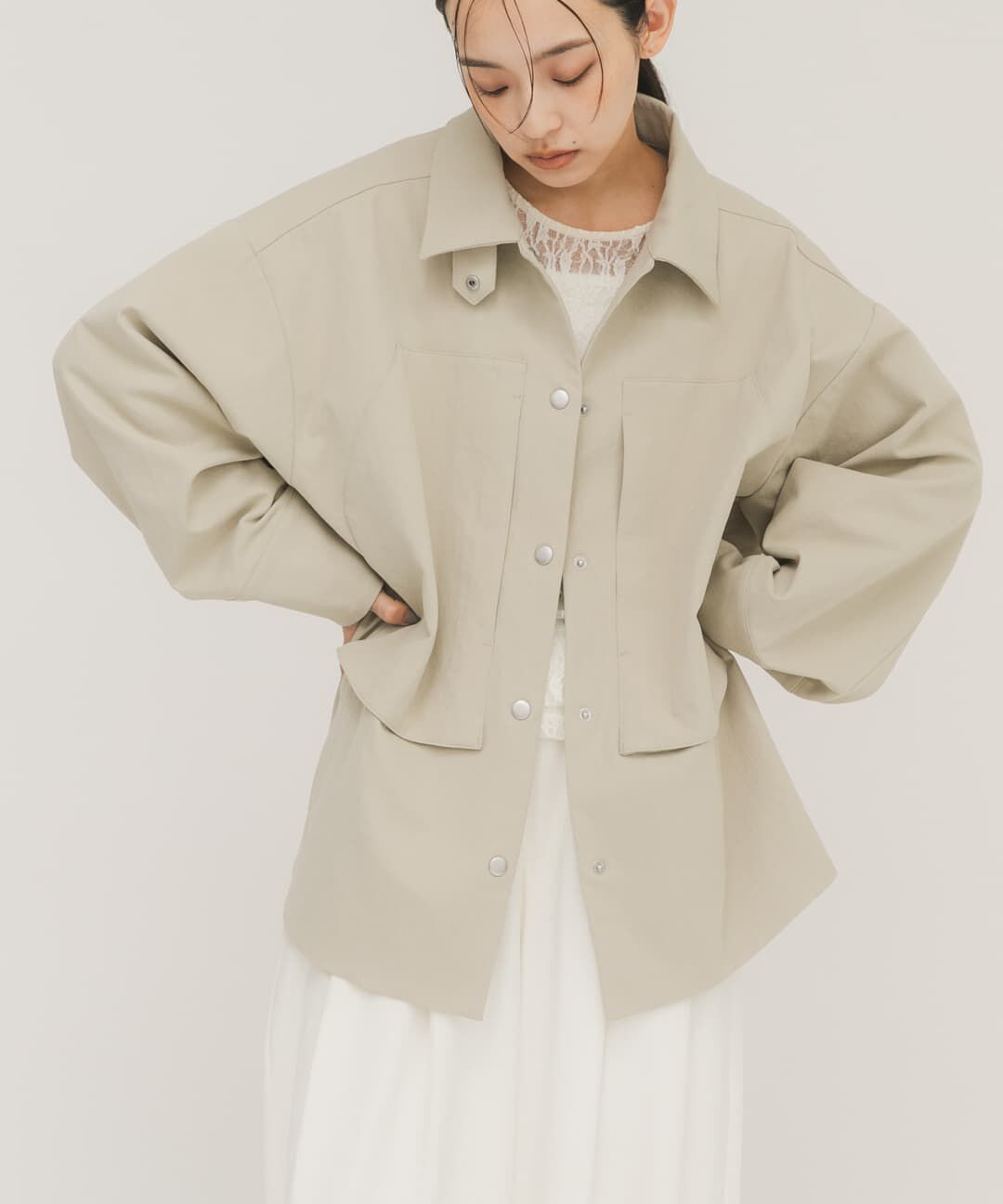  「ポケットディティールジャケット」|ノーカラーコート|