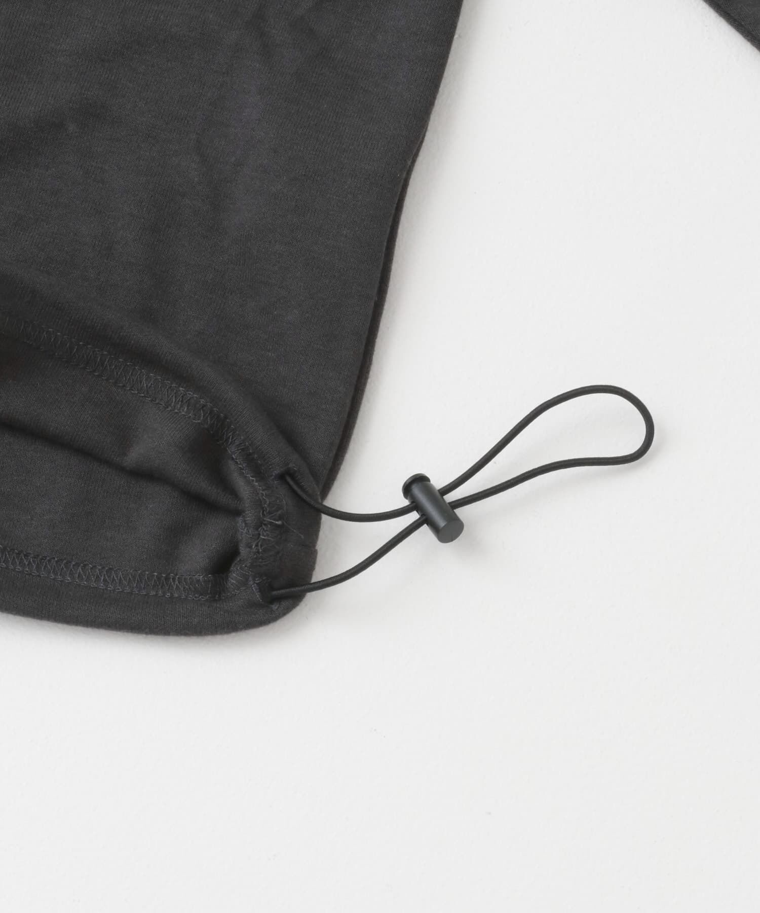 SENSE OF PLACE by URBAN RESEARCH「『WEB限定』Mark Gonzales　プリントクルーネックドローコードTシャツ」|Tシャツ・カットソー|