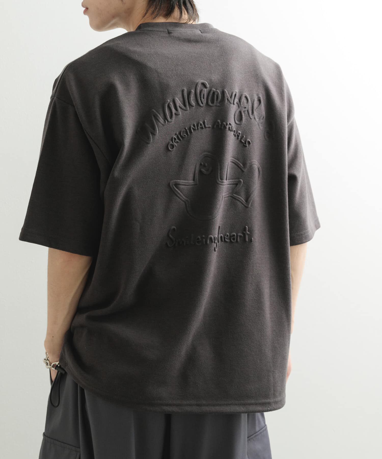 SENSE OF PLACE by URBAN RESEARCH「『WEB限定』Mark Gonzales　プリントクルーネックドローコードTシャツ」|Tシャツ・カットソー|