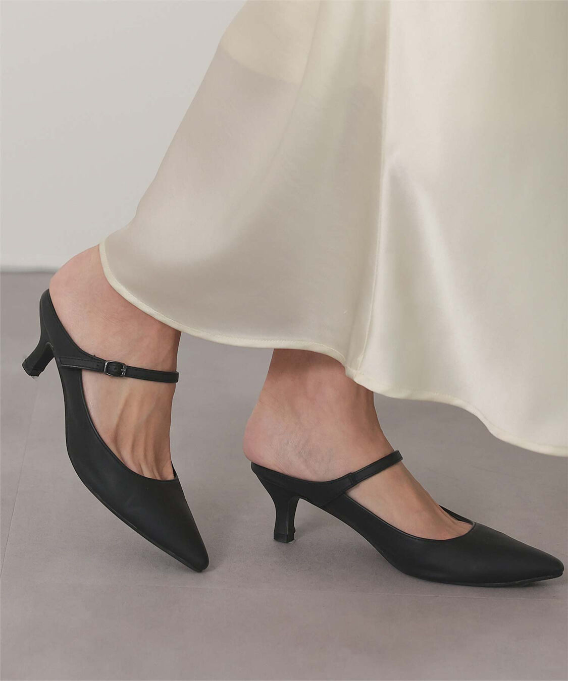 ur's「メリージェーンミュールサンダル」|サンダル|