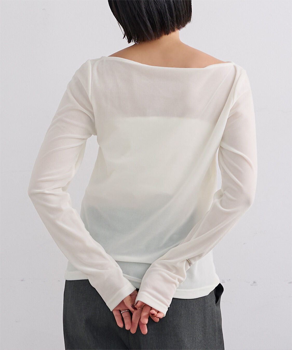 ur's「【黒川翼さんコラボアイテム】2wayボートネックベロアトップス」|Tシャツ・カットソー|