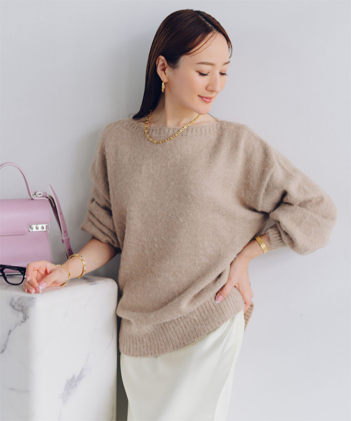 ur's「【星玲奈さんコラボアイテム】ヤクライクボートネックボリュームスリーブニット」|ニット・セーター|ベージュ