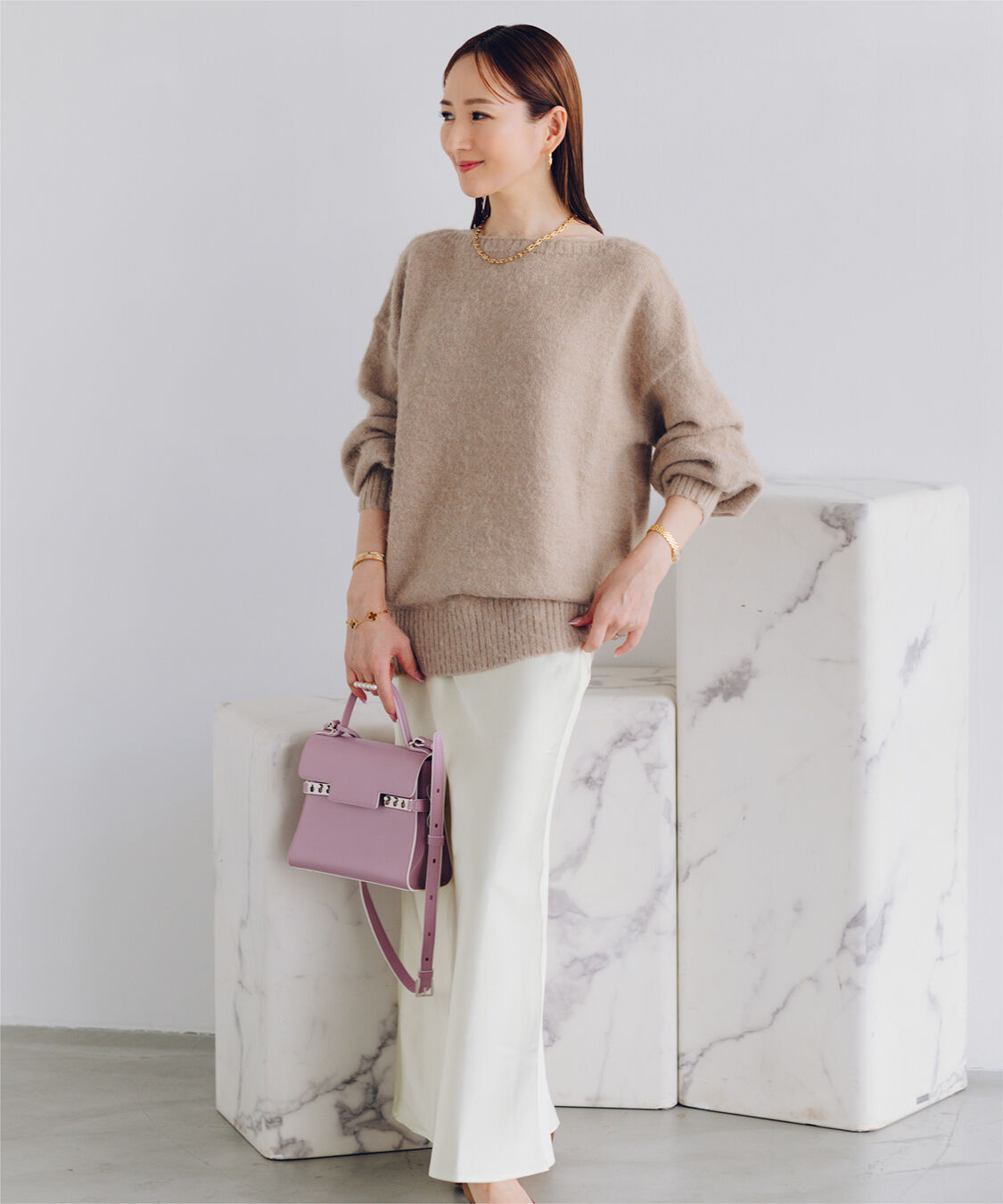 ur's「【星玲奈さんコラボアイテム】ヤクライクボートネックボリュームスリーブニット」|ニット・セーター|