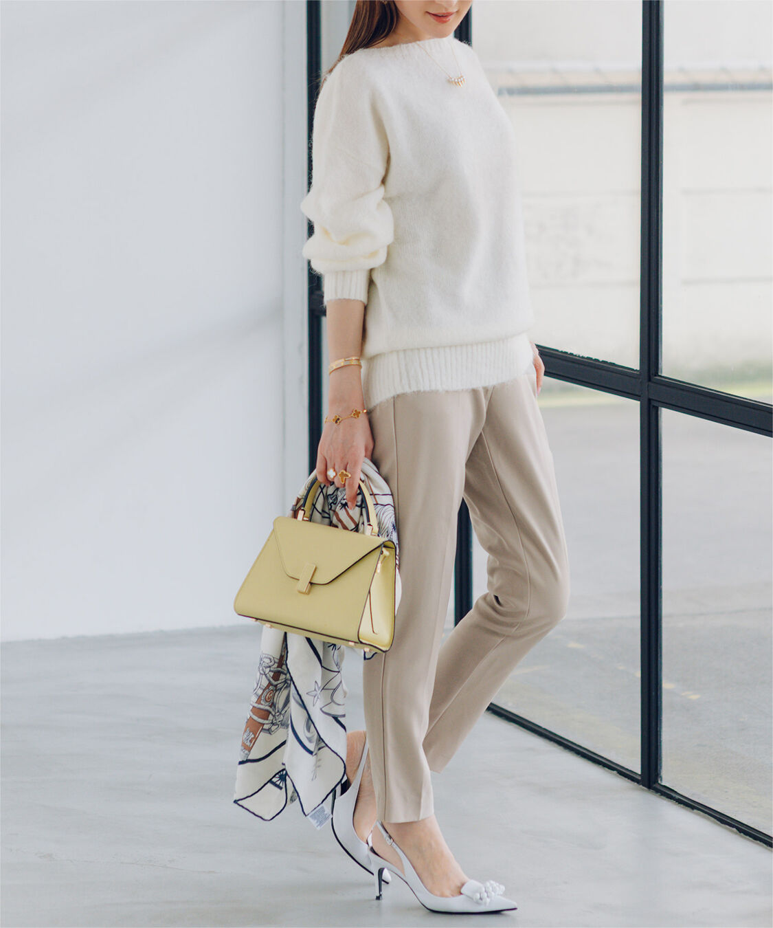 ur's「【星玲奈さんコラボアイテム】ヤクライクボートネックボリュームスリーブニット」|ニット・セーター|