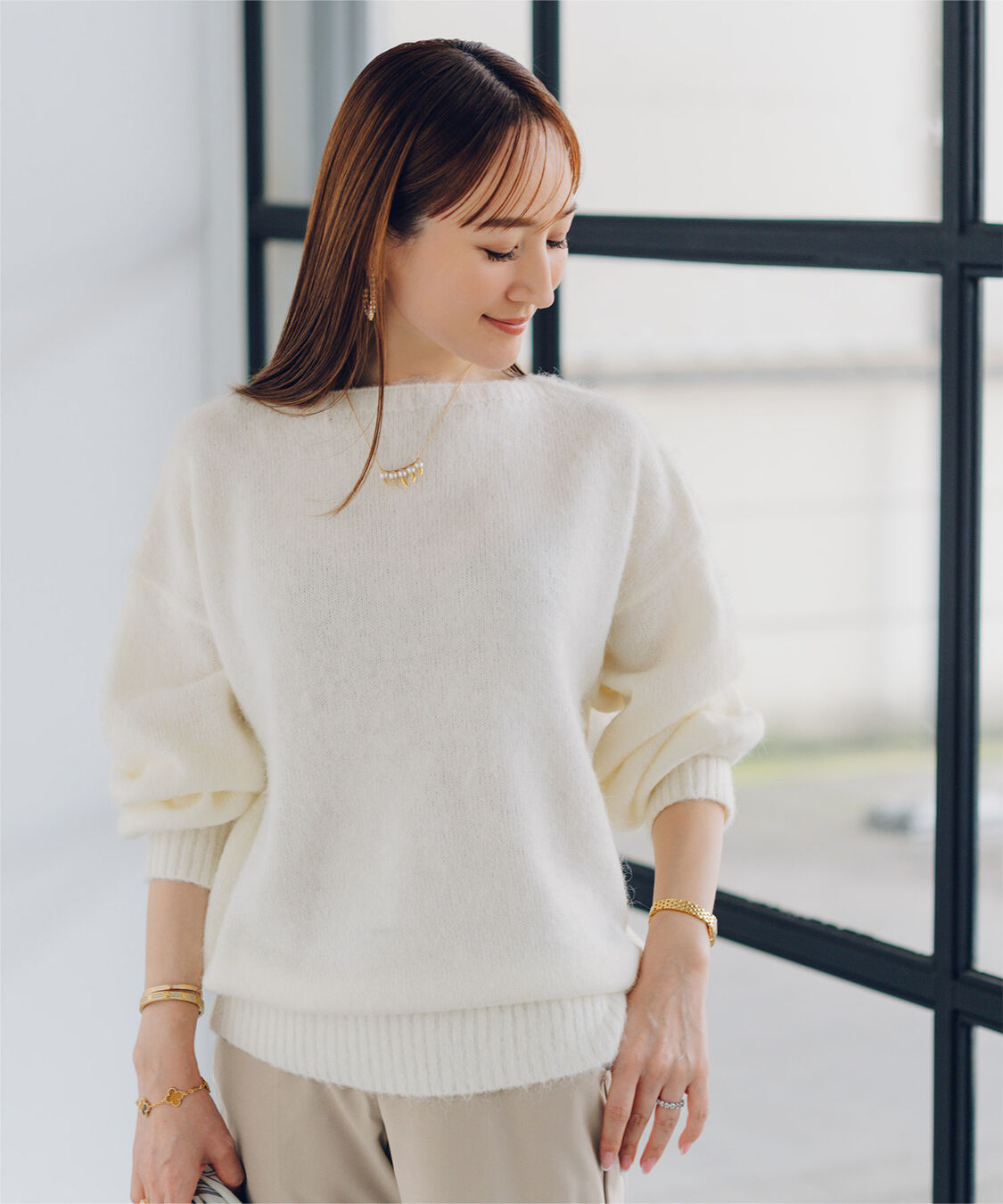 ur's「【星玲奈さんコラボアイテム】ヤクライクボートネックボリュームスリーブニット」|ニット・セーター|