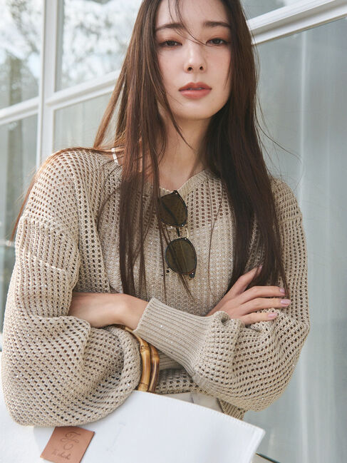 Te chichi「【宮本茉由着用】スパンコールメッシュニット」|ニット・セーター|ベージュ
