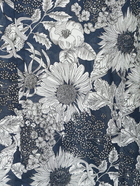 Te chichi「【LIBERTY FABRICS】Vネックフレアワンピース」|ワンピース|