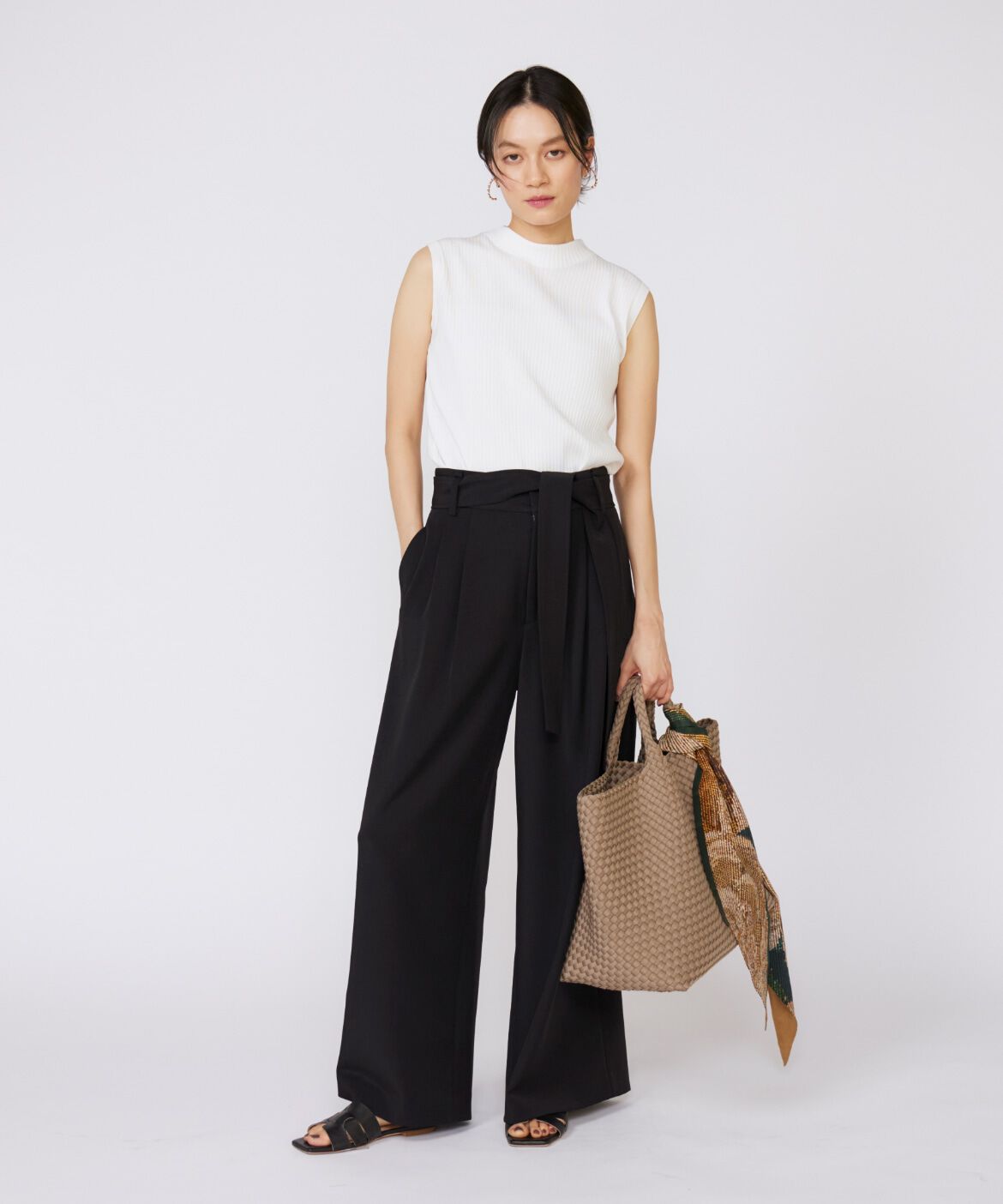 INED「《大きいサイズ》ノースリーブワイドリブニット」|ニット・セーター|