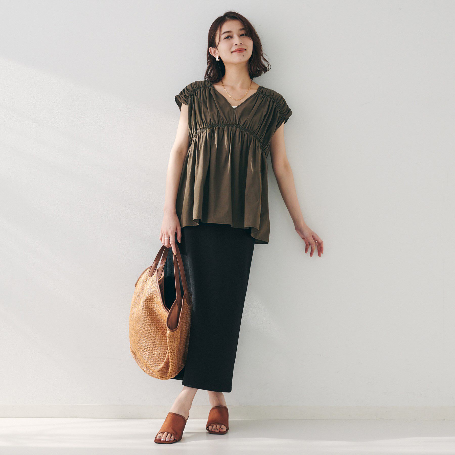 UNTITLED「【後ろウエストゴム/ストレッチ性/オンオフ】ジャージナロースカート」|スカート|