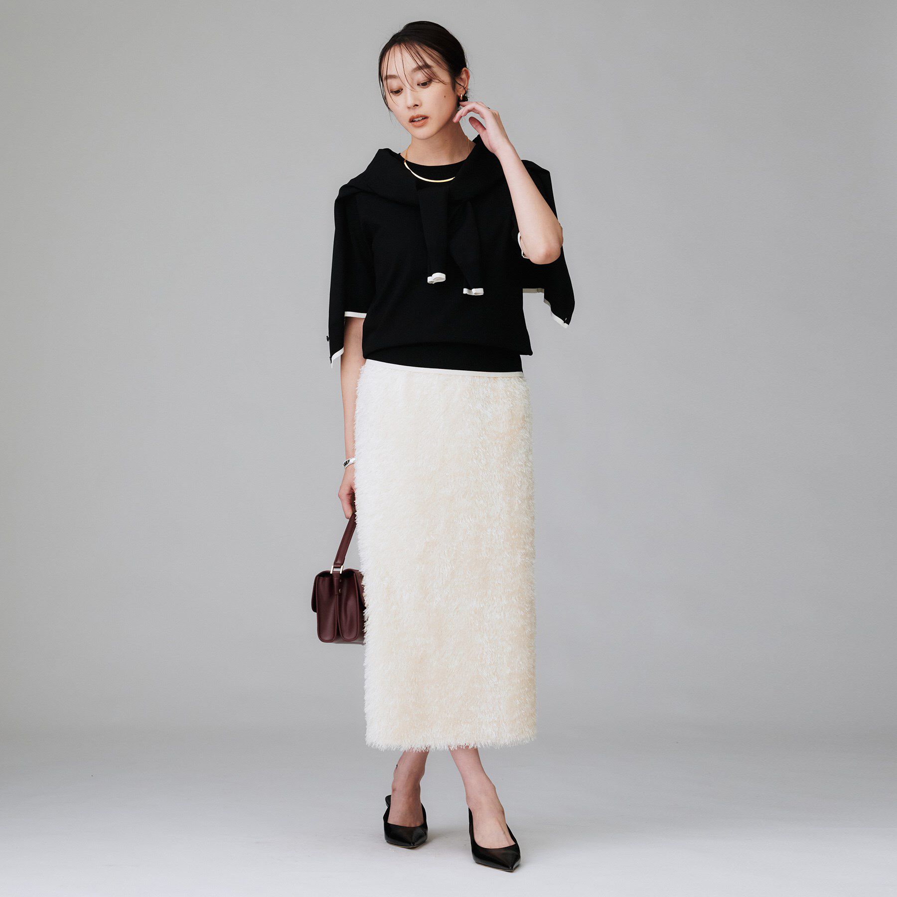 UNTITLED「【アンサンブル可/薄手/洗える】5分袖クルーニット」|ニット・セーター|