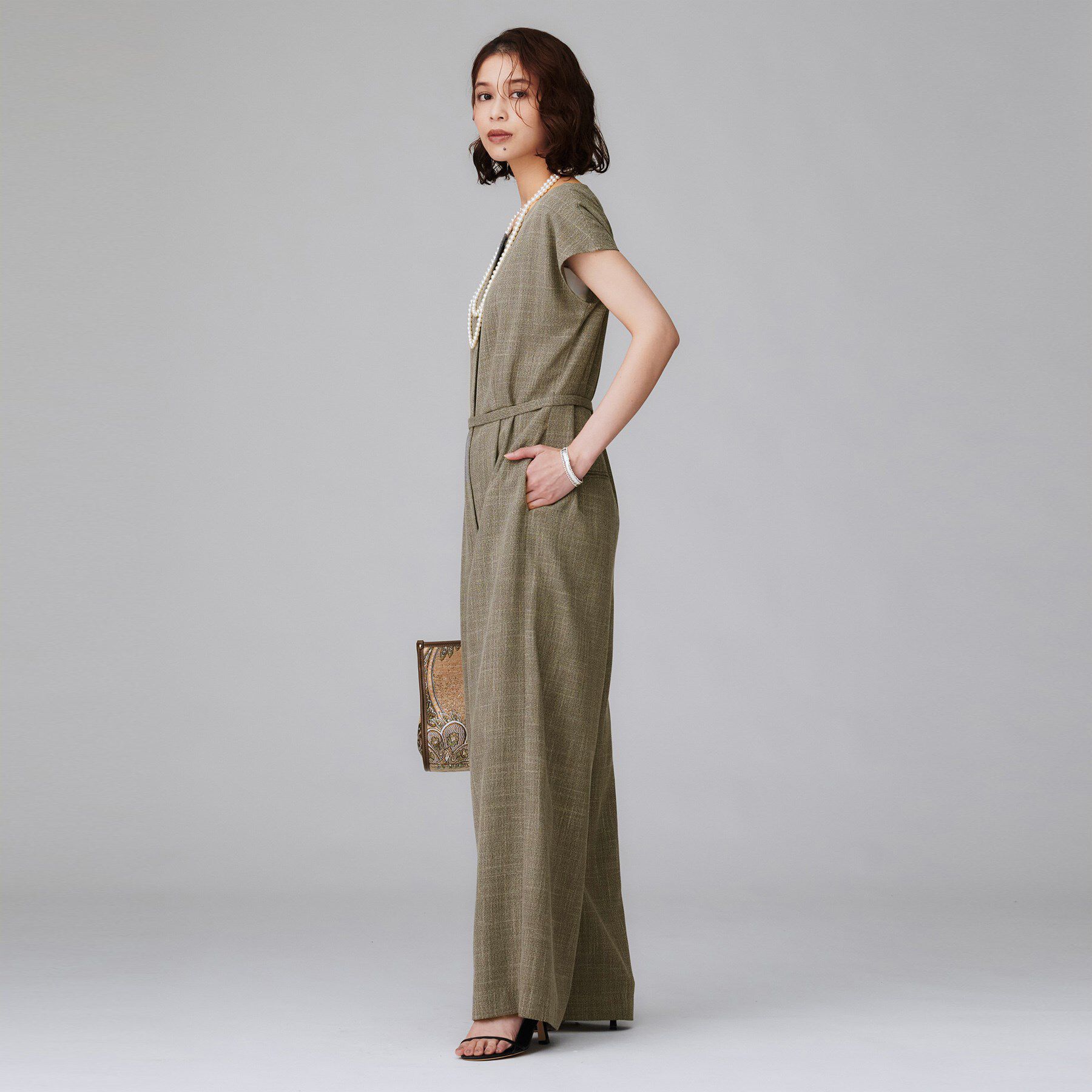 UNTITLED「【接触冷感/オールインワン/洗える】梳毛調合繊コンビネゾン」|オールインワン|