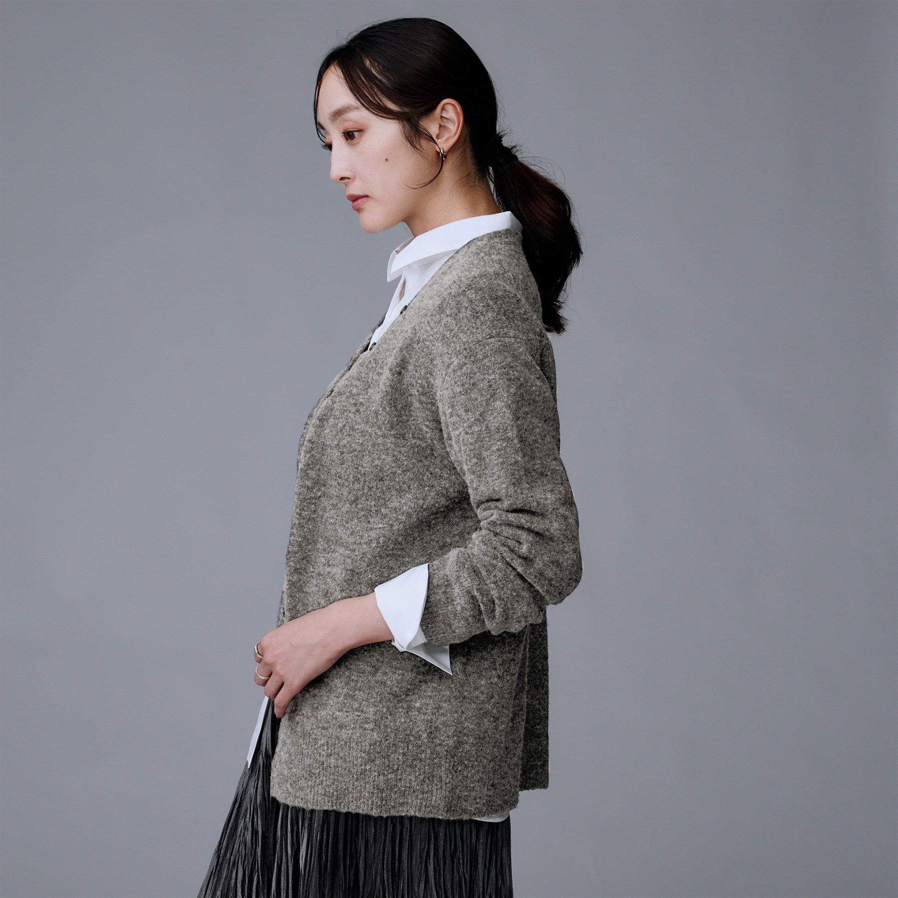 UNTITLED「【トレンド/柔らかな素材感】ビスチェセットカーディガン」|カーディガン|