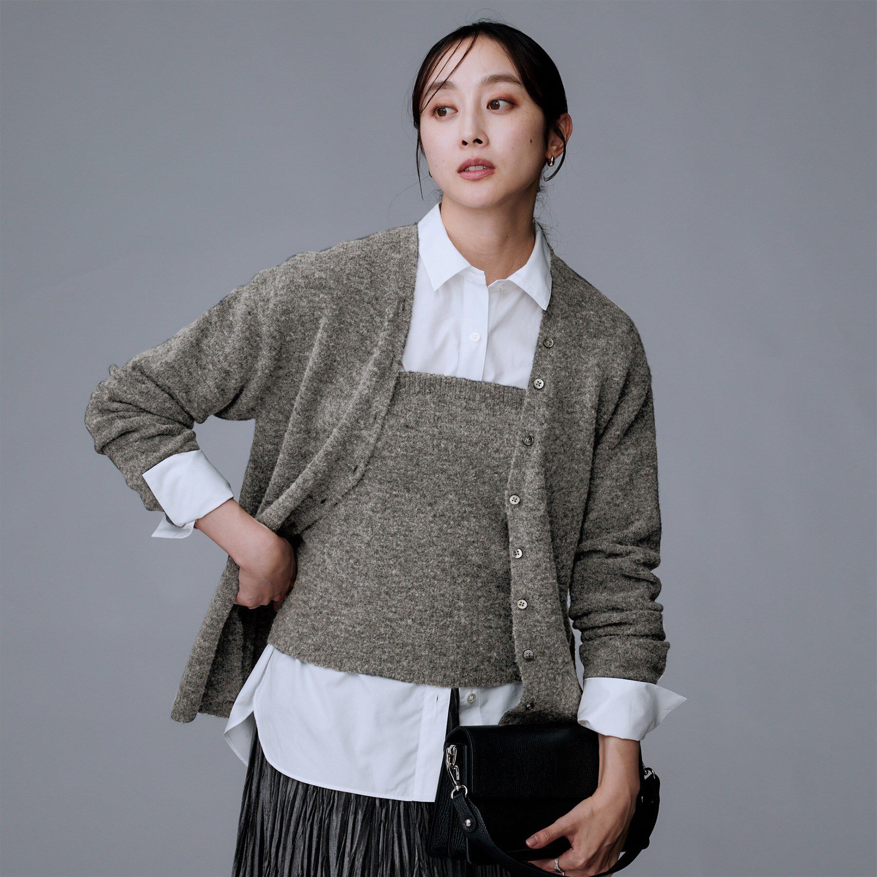 UNTITLED「【トレンド/柔らかな素材感】ビスチェセットカーディガン」|カーディガン|チャコールグレー(0