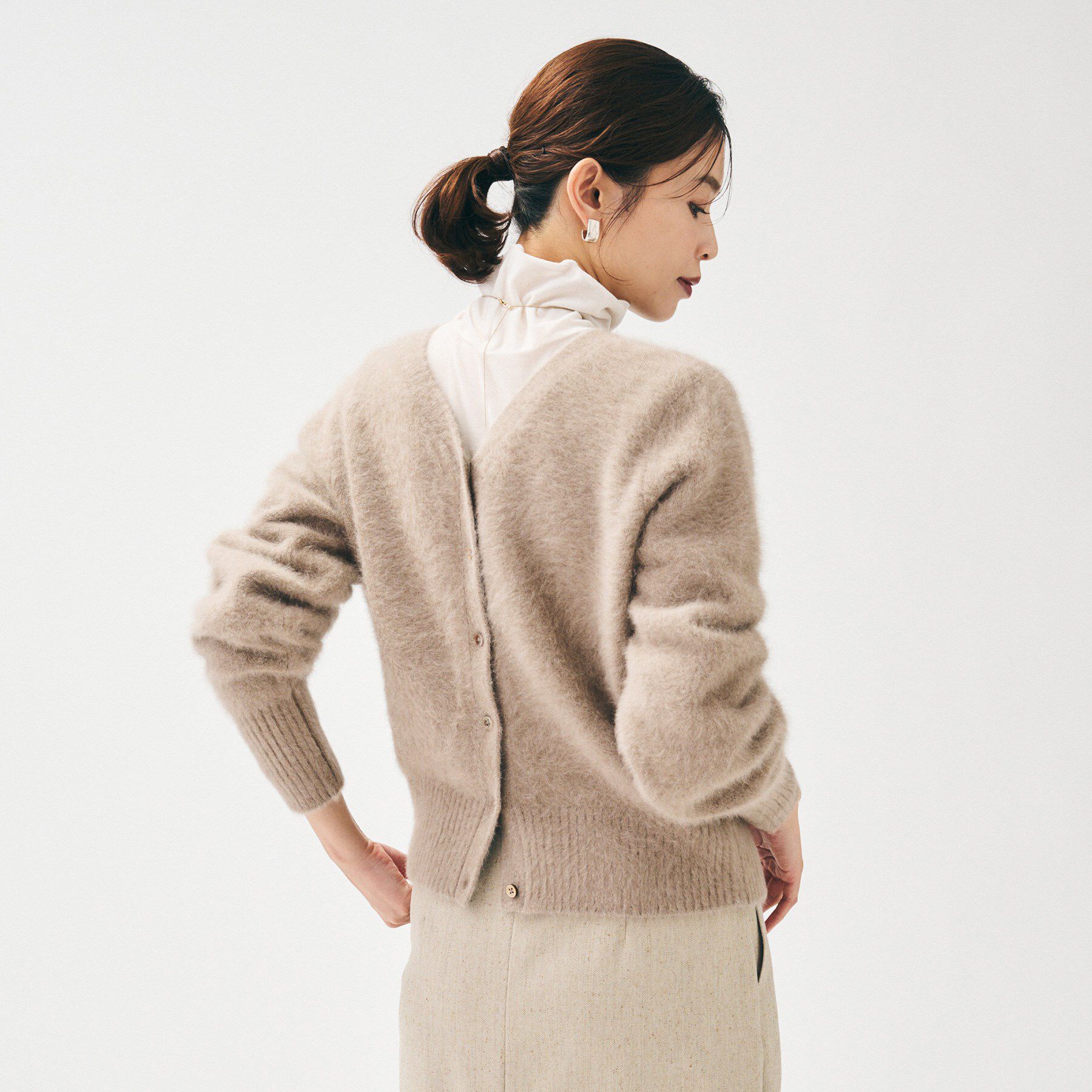 UNTITLED「【ふわふわニット/前後2WAY】フォックスカシミヤカーディガン」|カーディガン|