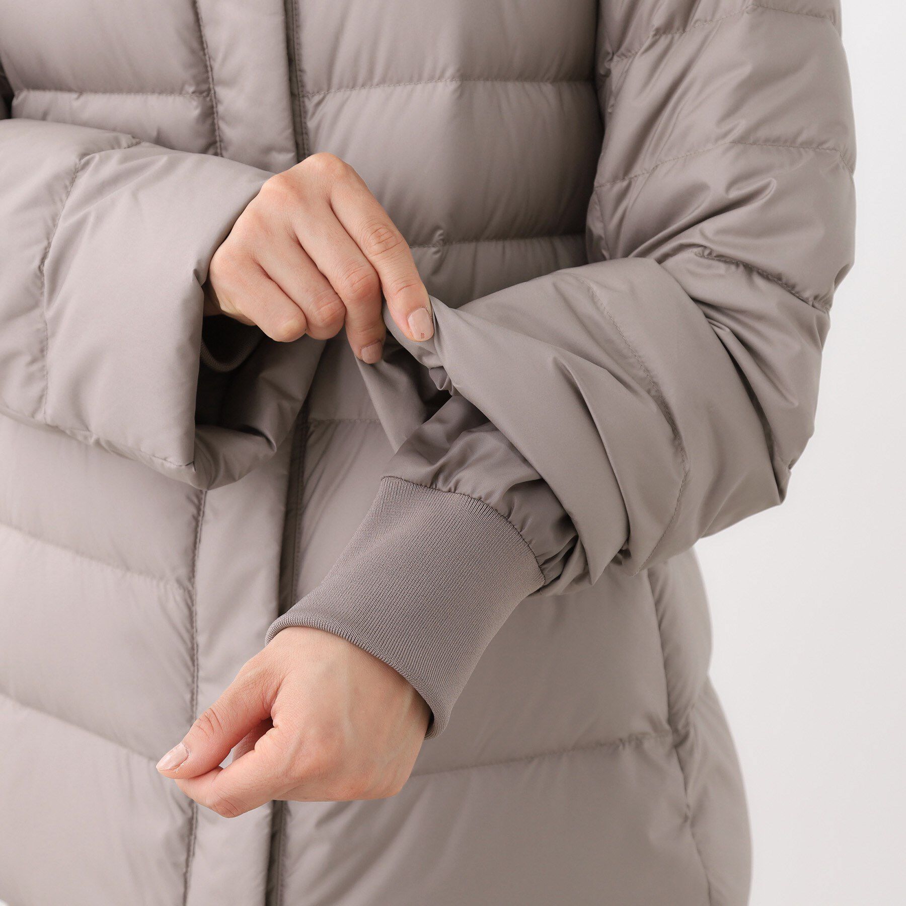 Reflect「【定番人気】フーデッドミドルダウンコート」|ダウン|