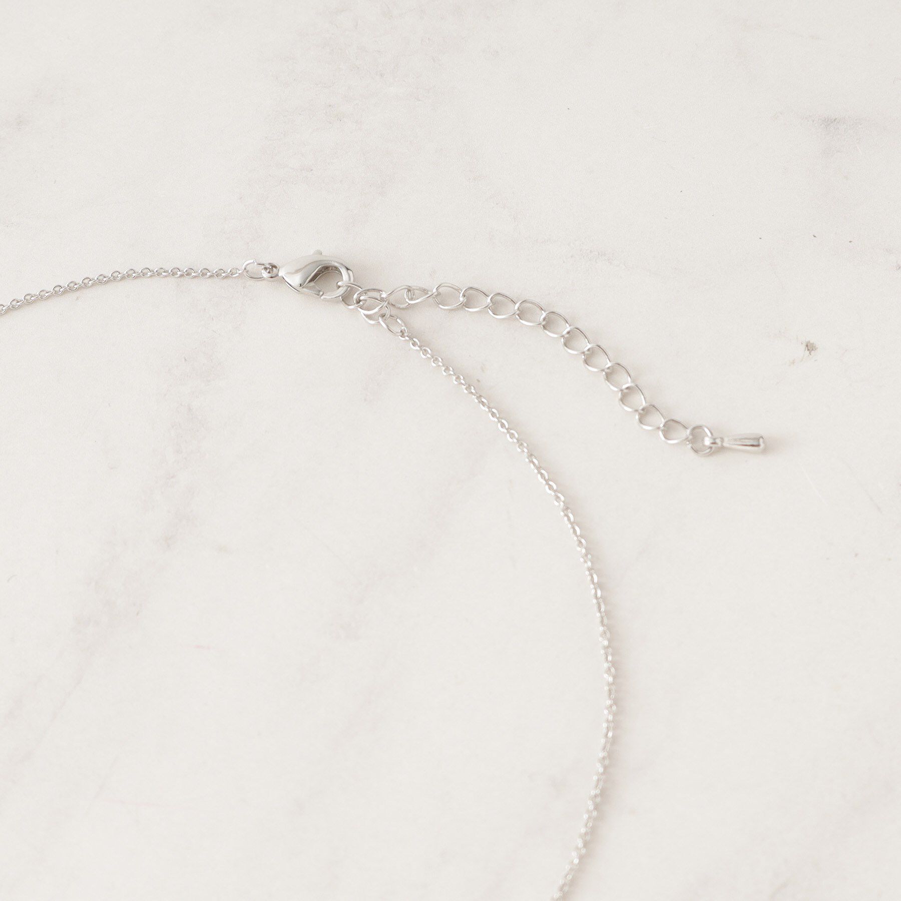 grove「ビジューホースシューショートネックレス」|ネックレス|