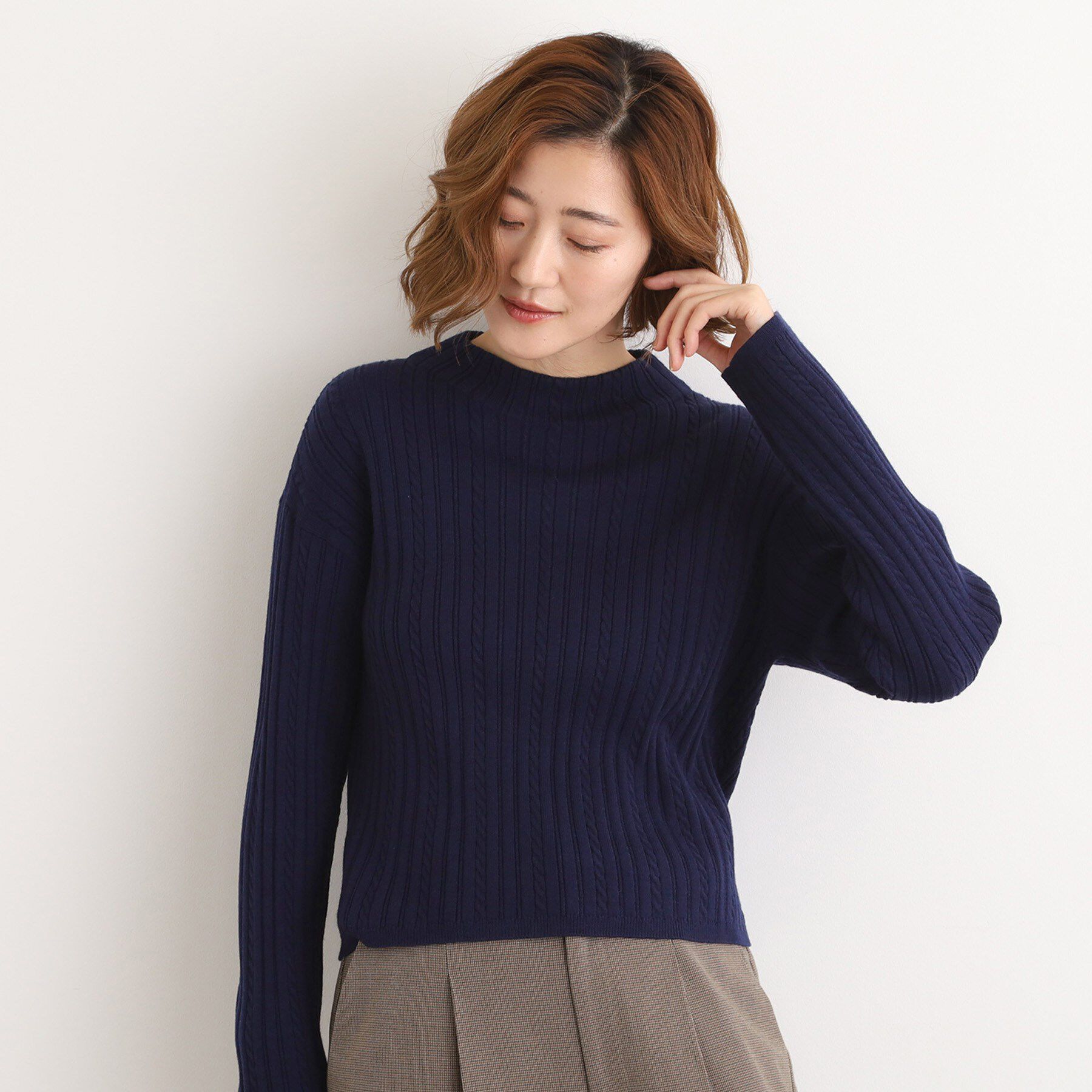 grove「【毛玉軽減／洗える】クロップドミニケーブルニット」|ニット・セーター|