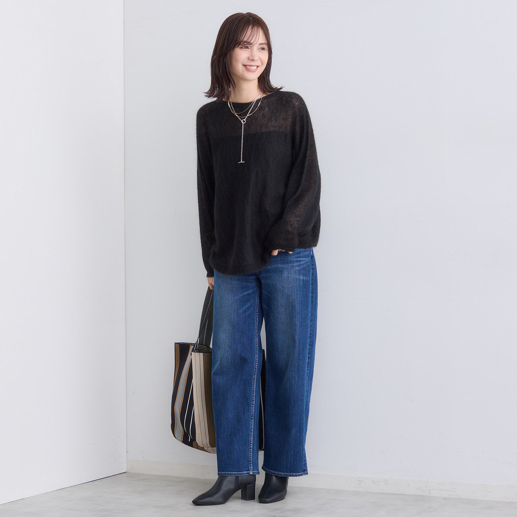 INDIVI「【キッドモヘヤ素材】ラウンドヘムニット」|ニット・セーター|