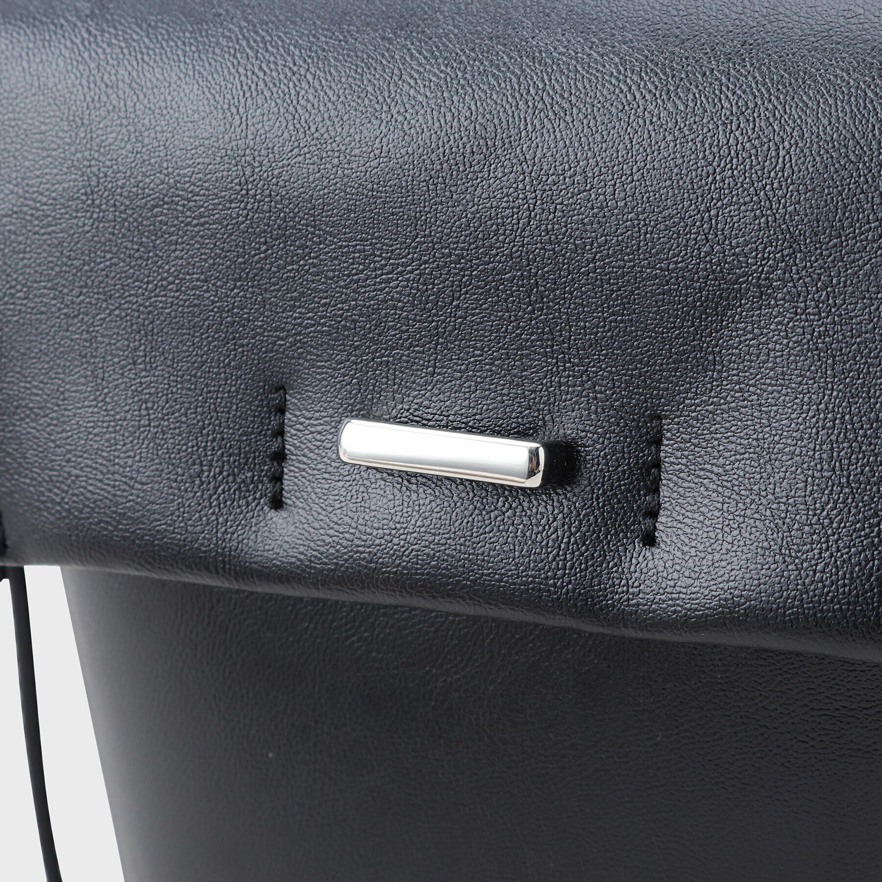 tk.TAKEO KIKUCHI「コンパクトミニショルダー」|ショルダー・メッセンジャー|