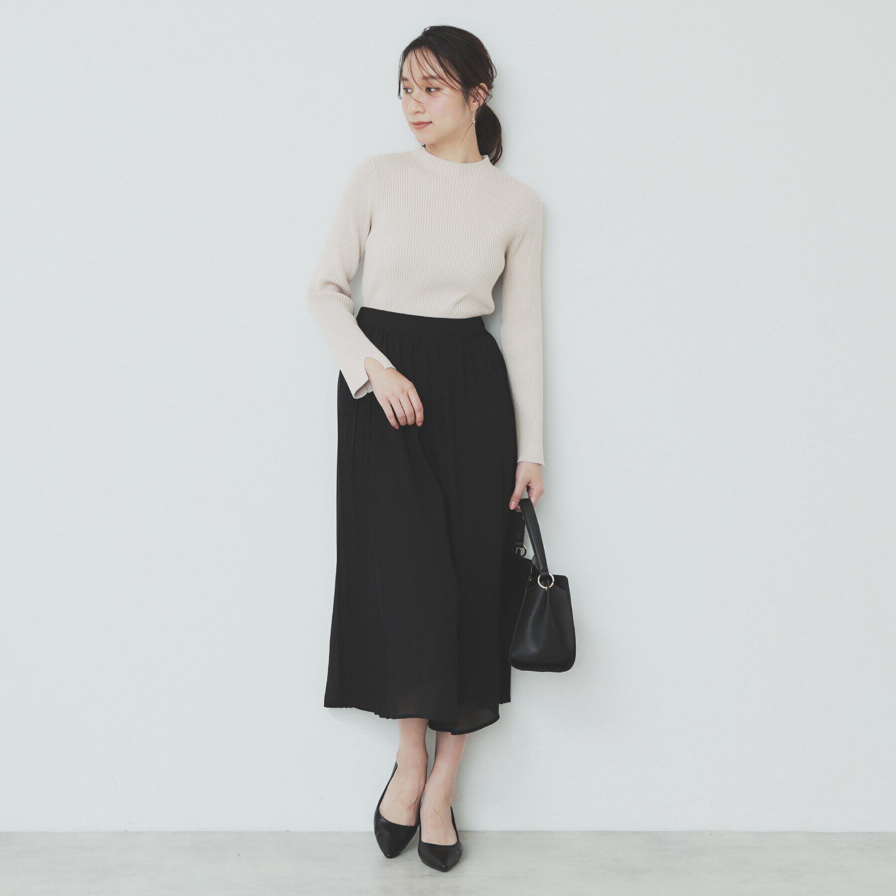 index「スカーフ付きハイネックリブニット【洗濯機洗い可】」|ニット・セーター|